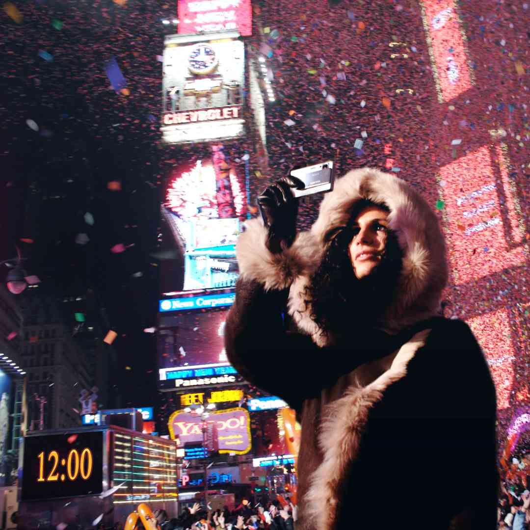 Custom-Travel-Planner-Network-9-SM-New-York-New years Eve-Times-Square