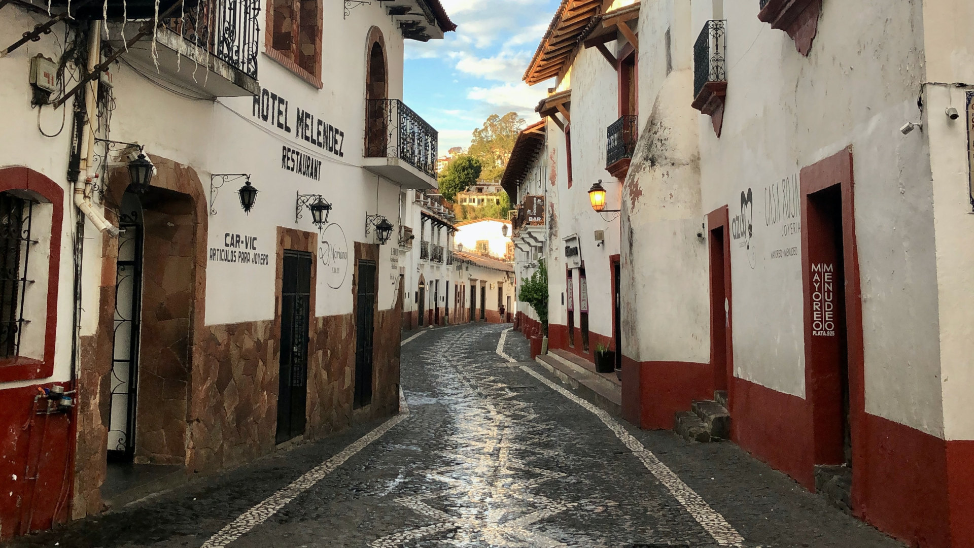Custom Travel Planner Network-Mexico-Streets of Taxco