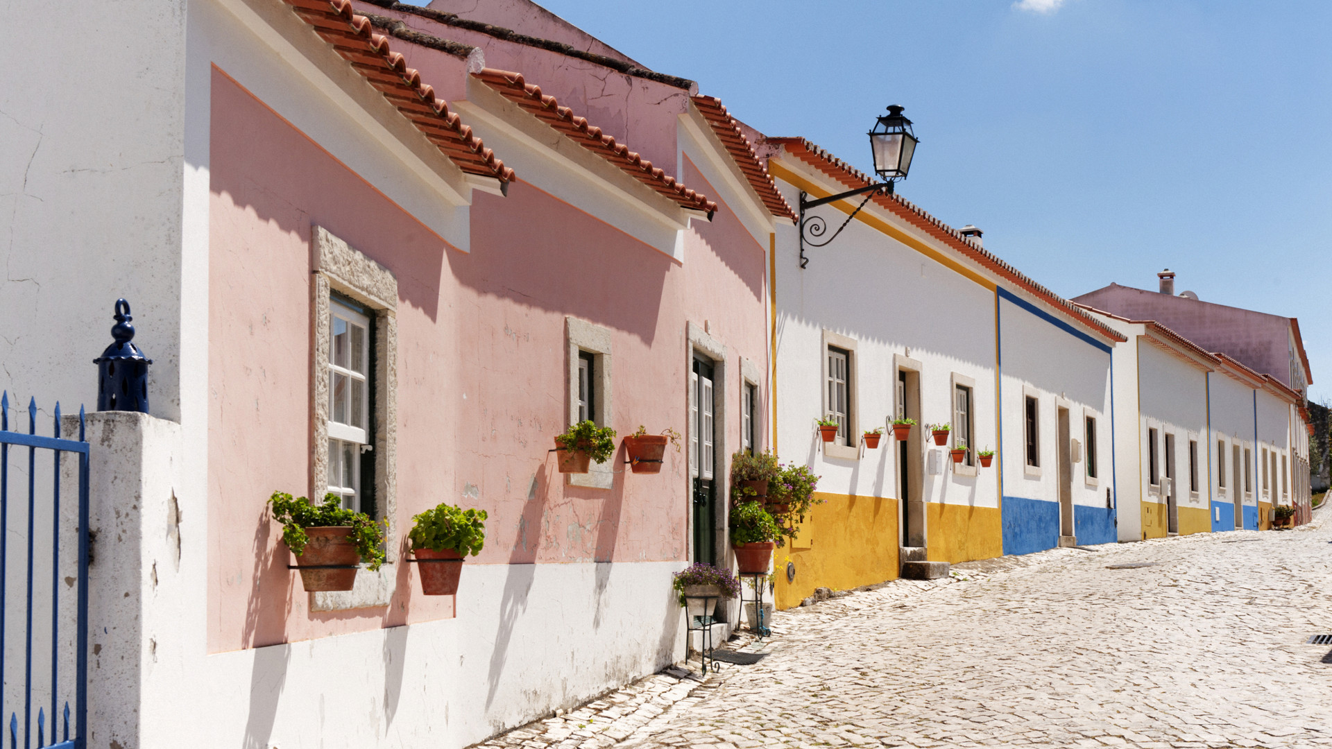 Custom Travel Planner Network-Portugal-Obidos
