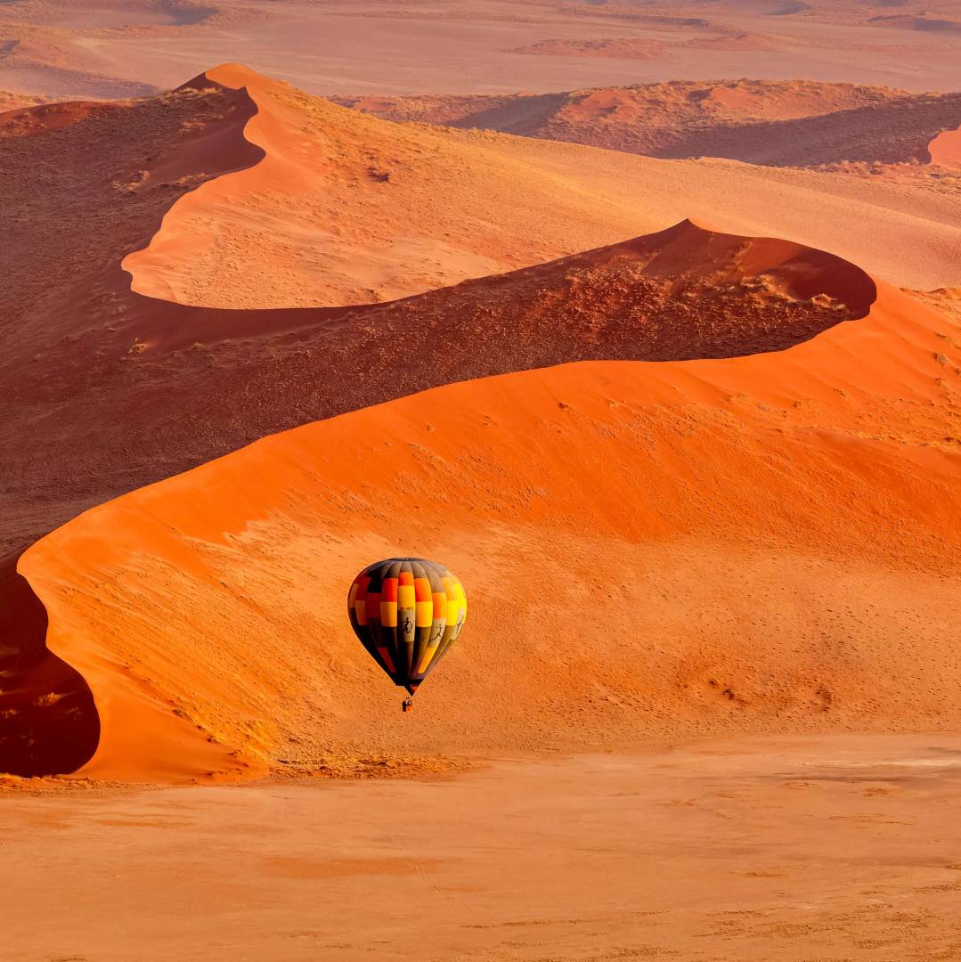 Custom-Travel-Planner-Network-8-SM-Namibia-Sossusvlei-Hot-Air-Balloon