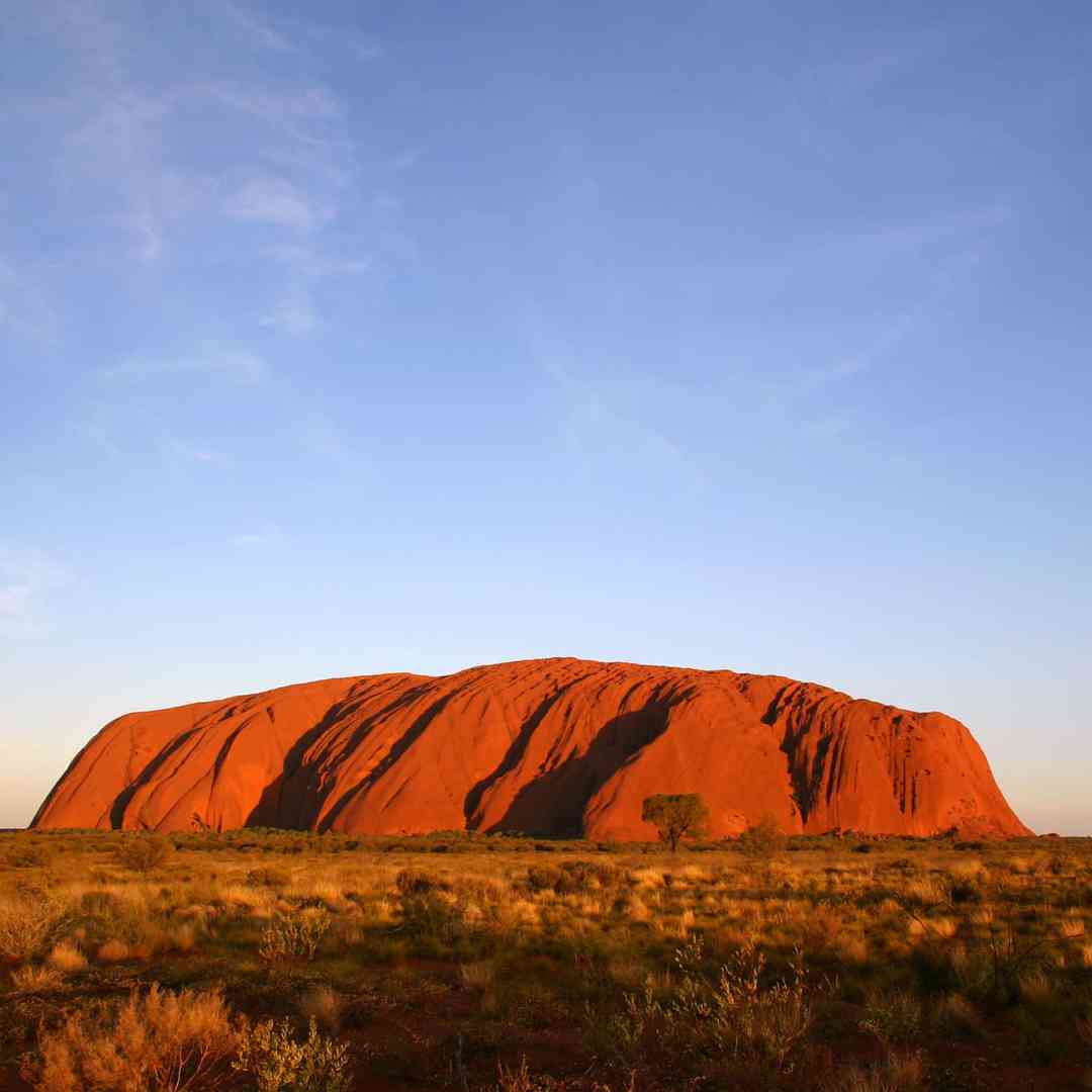 Custom-Travel-Planner-Network-2-SM-Australia-2-Climb-Uluru