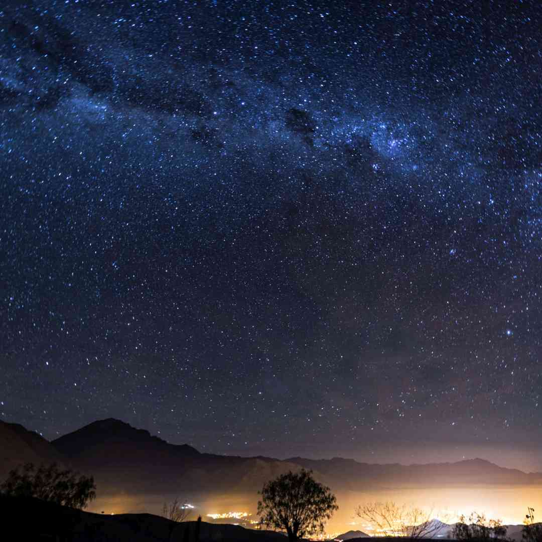 Custom-Travel-Planner-Network-4-SM-Chile-Milky-Way-over-Southern-Sky-