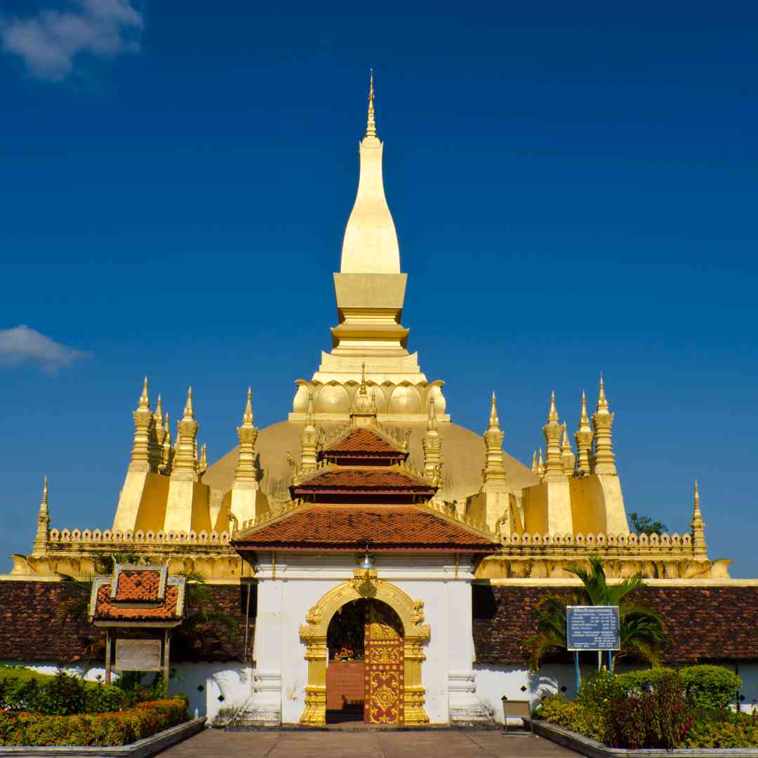 Custom-Travel-Planner-Network-4-SM-Laos-Vientiane-Stupa