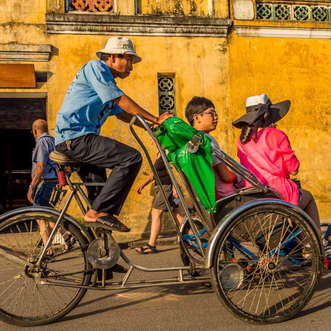 Custom-Travel-Planner-Network-5-SM-Vietnam-Cyclo-Old-Hano