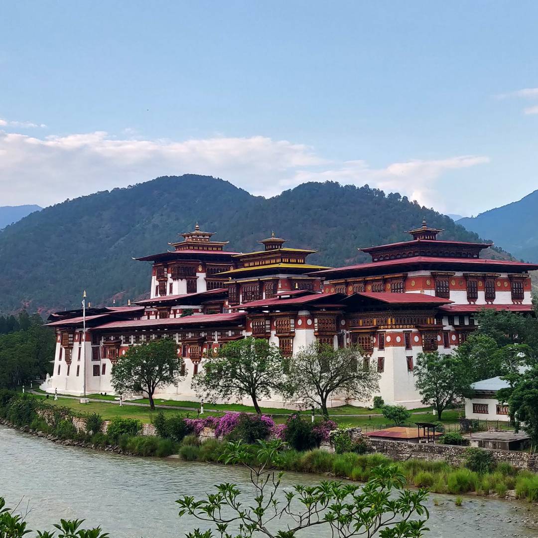 Custom-Travel-Planner-Network-9-SM-Bhutan-Punakha