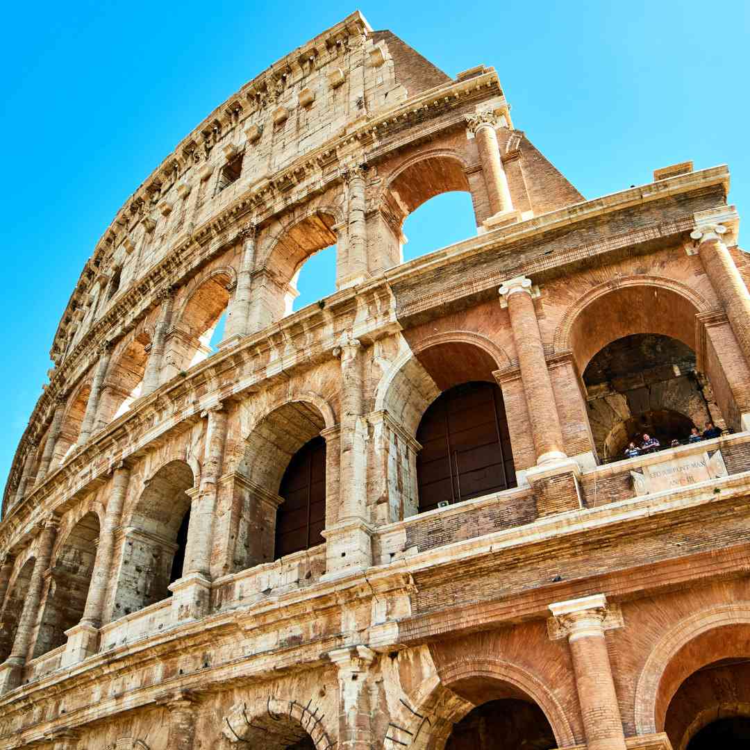 Custom-Travel-Planner-Network-2-SM-Italy-Colosseum