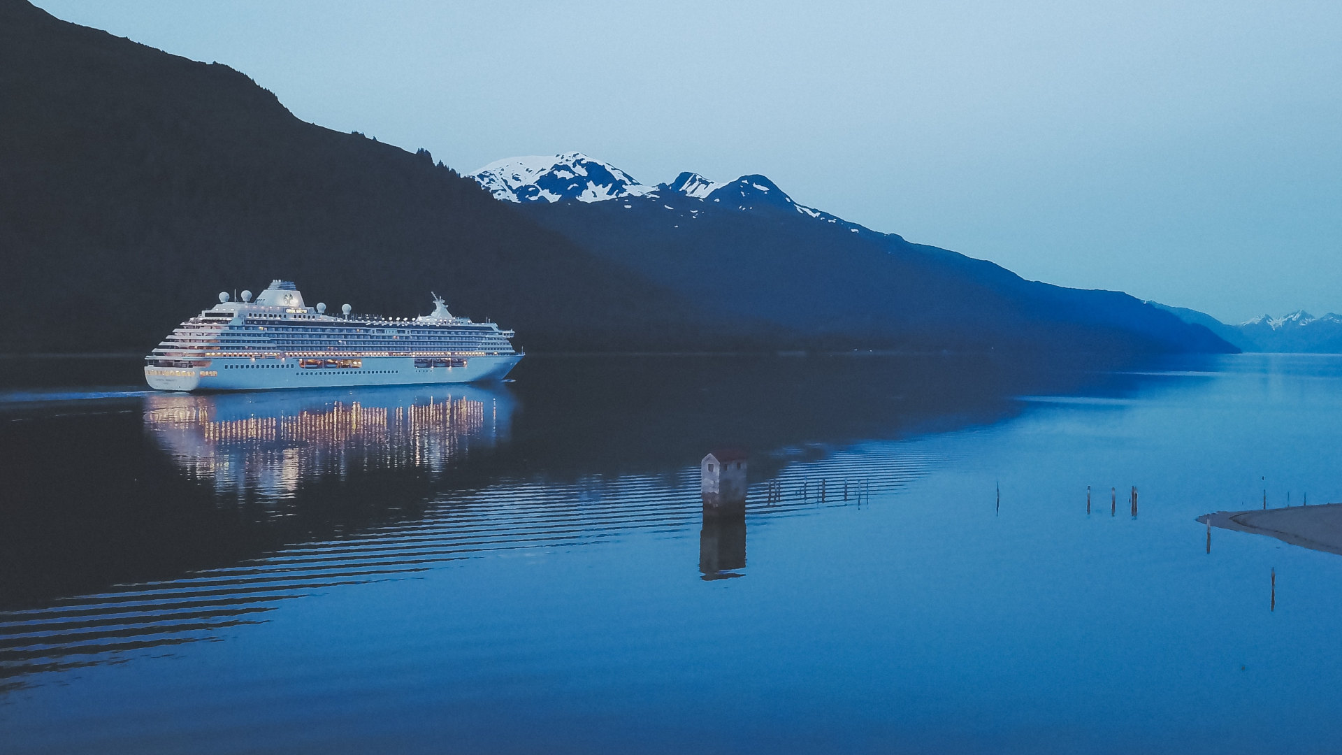 Custom Travel Planner Network-Alaska-Cruise Ship off Juneau