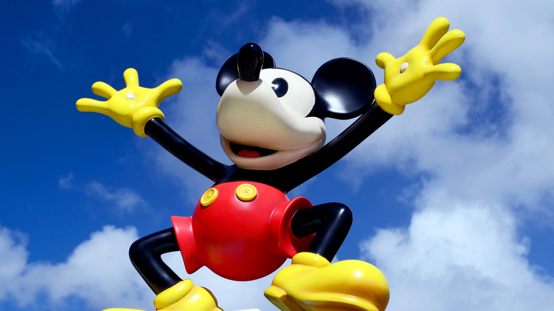 Custom Travel Planner Network-USA-Disney-Mickey Entrance